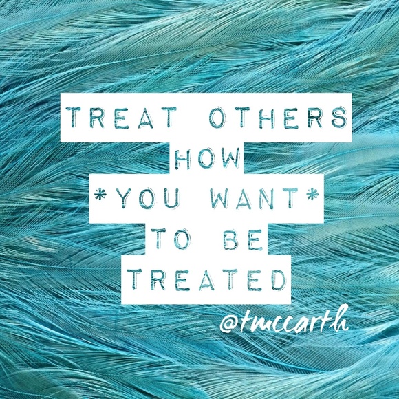 CLOSET CLOSING - Picture 2 of 2